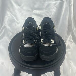 Nike Kids Black and White Sneakers
